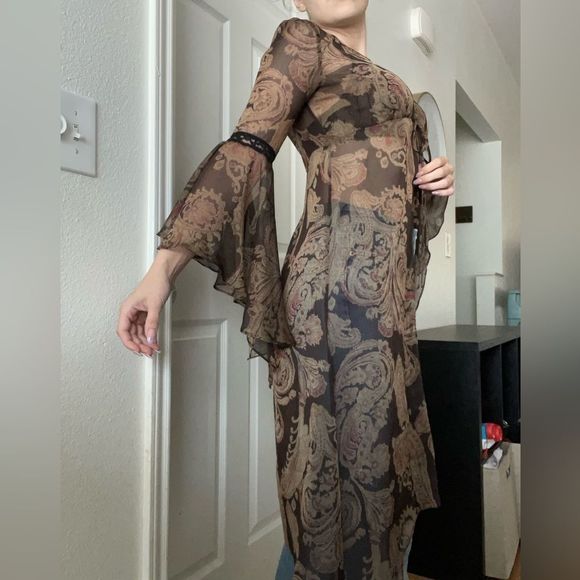 Vintage Laundry by Shelly Boho Sheer Paisley Print Kimono - Picture 3 of 5